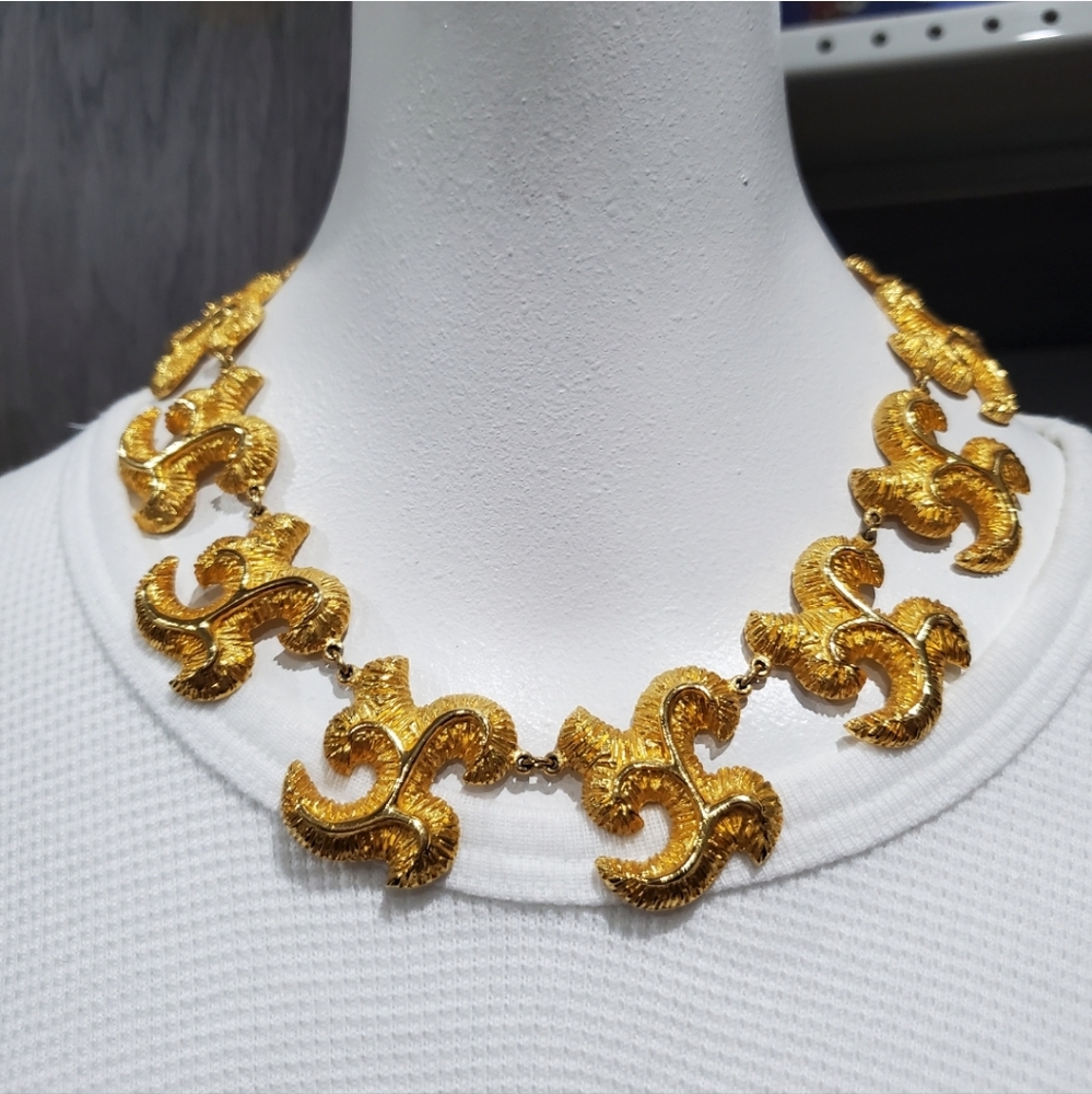 NATORI Statement Necklace  "FLEUR FOLIAGE" Luxury BRIDGERTON Costume 80s Style